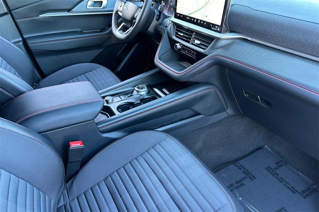 new 2025 Ford Explorer car, priced at $48,720