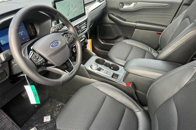 new 2025 Ford Escape car, priced at $38,895