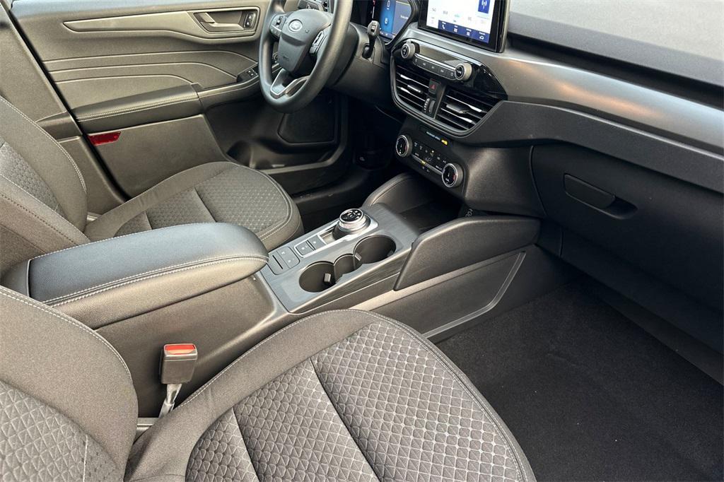 new 2025 Ford Escape car, priced at $27,505