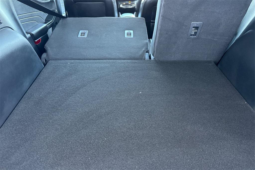 new 2025 Ford Escape PHEV car, priced at $40,015