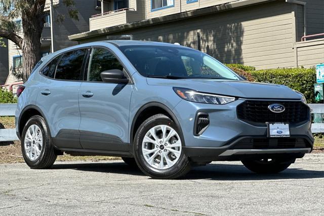 new 2025 Ford Escape car, priced at $30,990