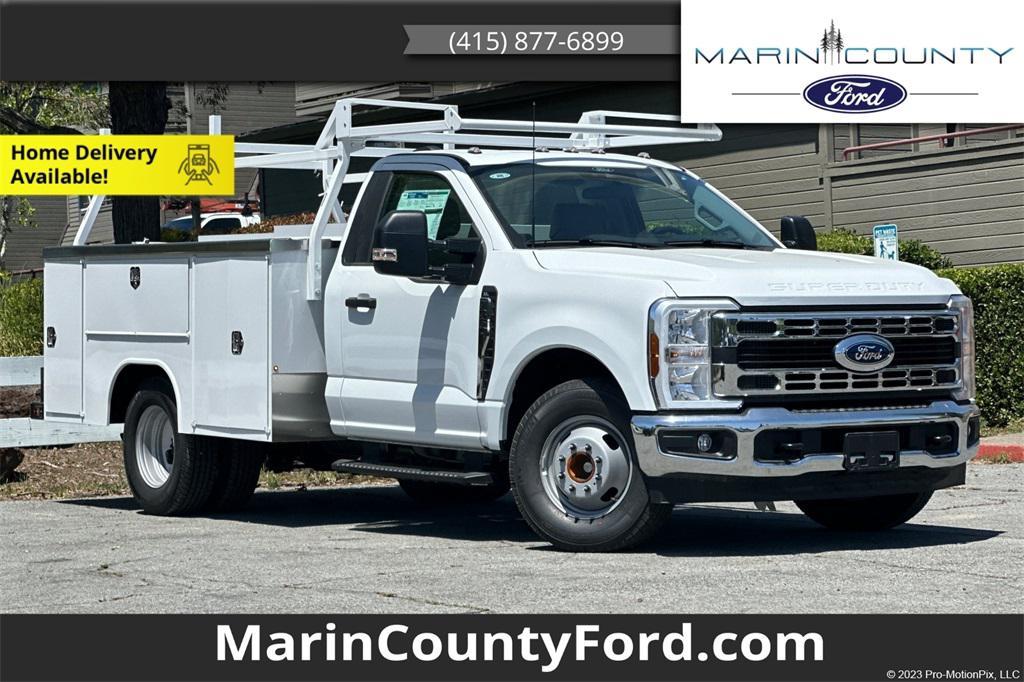 new 2025 Ford F-350 car, priced at $54,870