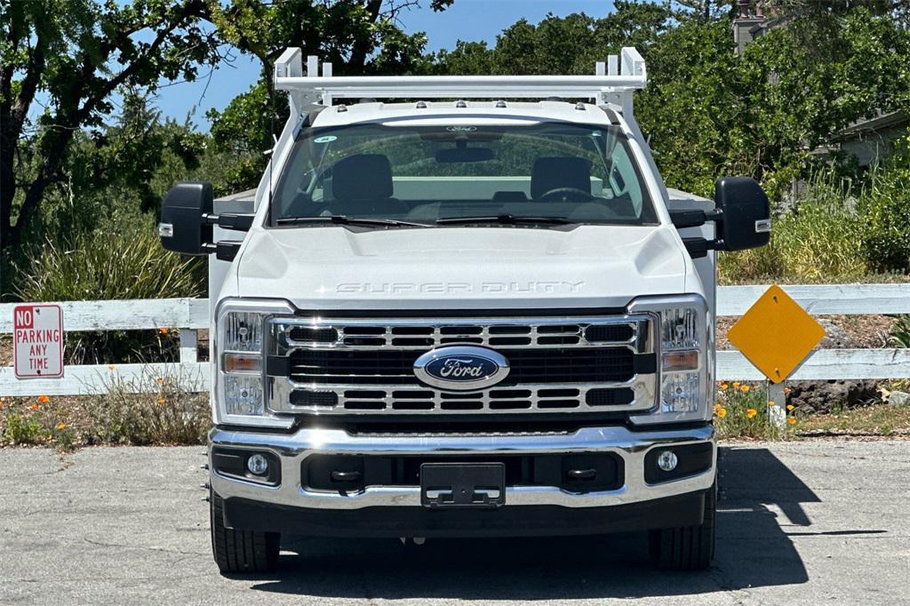 new 2025 Ford F-350 car, priced at $54,870