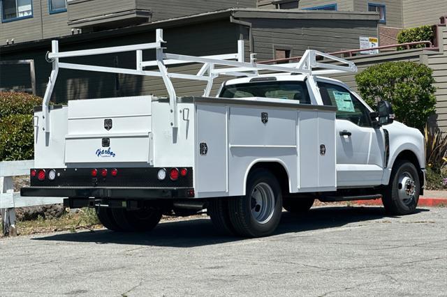 new 2025 Ford F-350 car, priced at $54,870