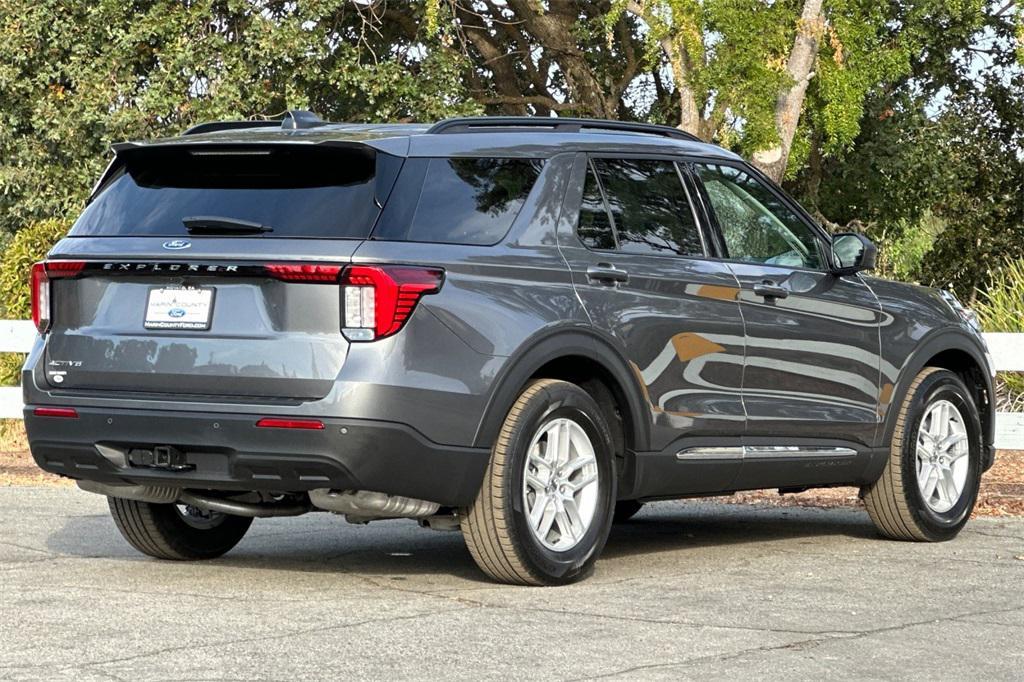 new 2025 Ford Explorer car, priced at $40,645