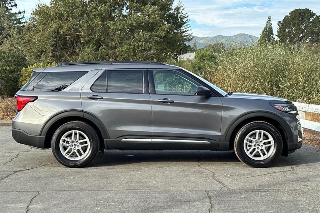 new 2025 Ford Explorer car, priced at $40,645