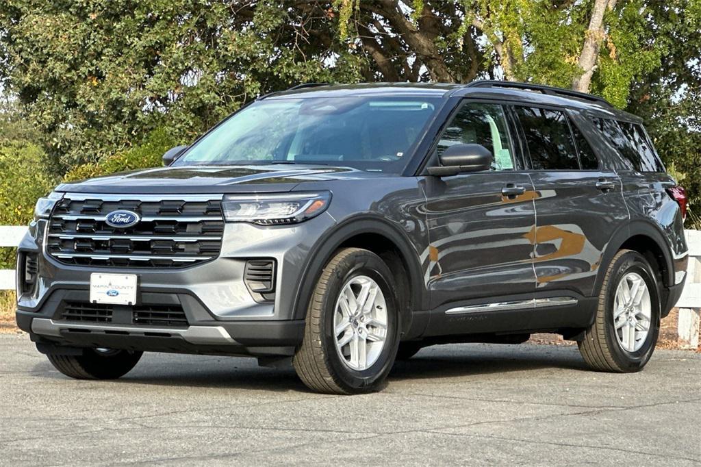 new 2025 Ford Explorer car, priced at $40,645