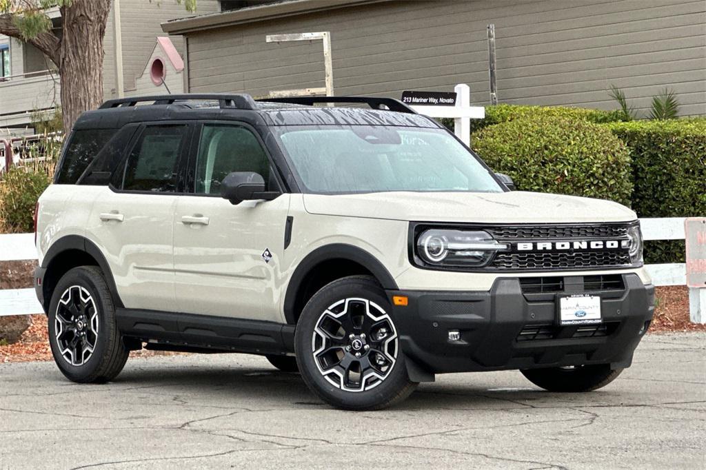 new 2025 Ford Bronco Sport car, priced at $39,816