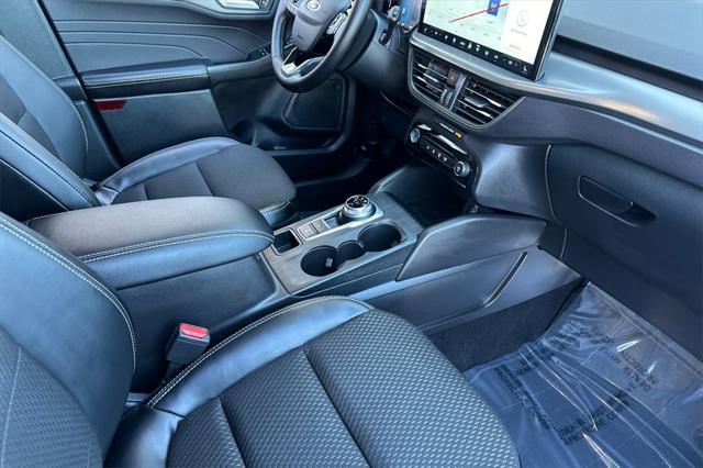new 2025 Ford Escape car, priced at $36,895