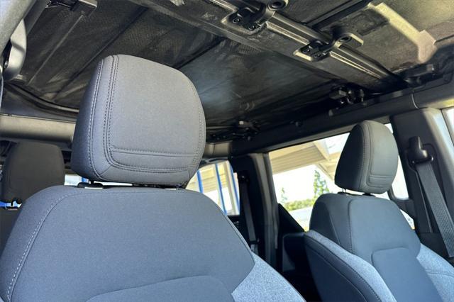 new 2025 Ford Bronco car, priced at $45,455