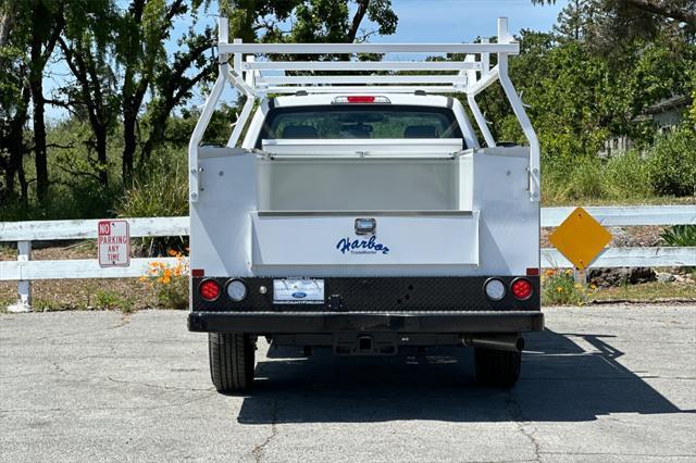 new 2025 Ford F-250 car, priced at $47,615