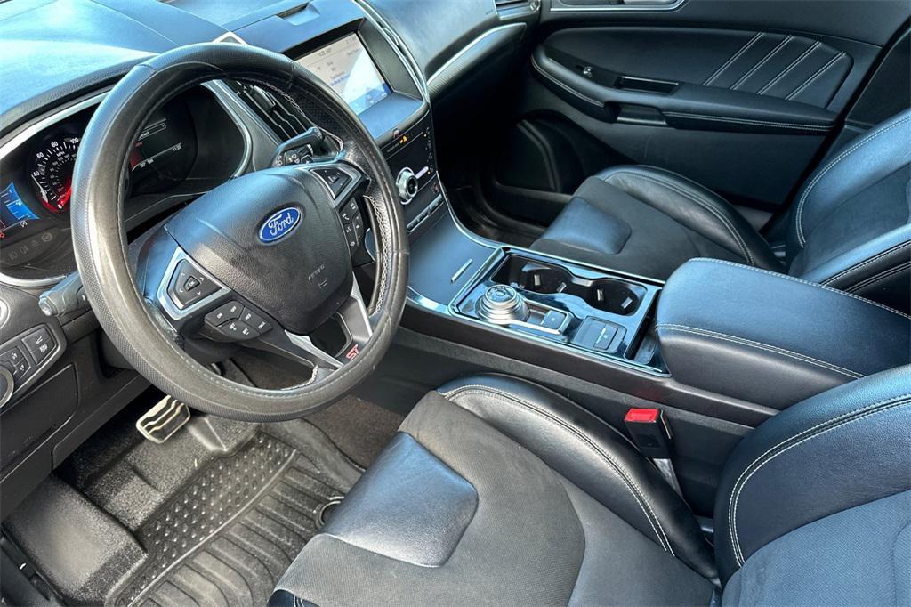 used 2020 Ford Edge car, priced at $23,934