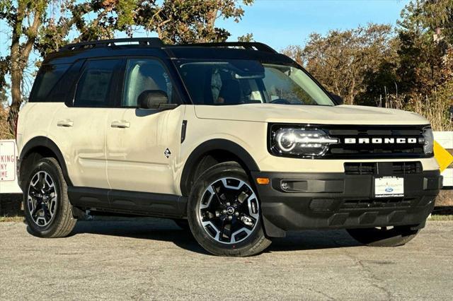 new 2024 Ford Bronco Sport car, priced at $36,428