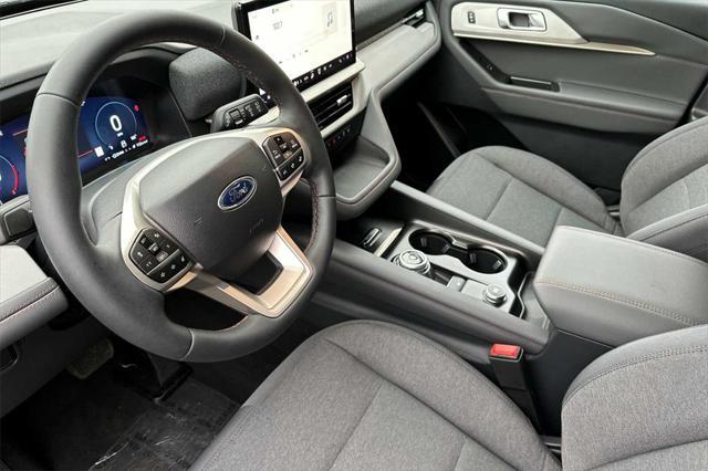 new 2025 Ford Explorer car, priced at $39,950