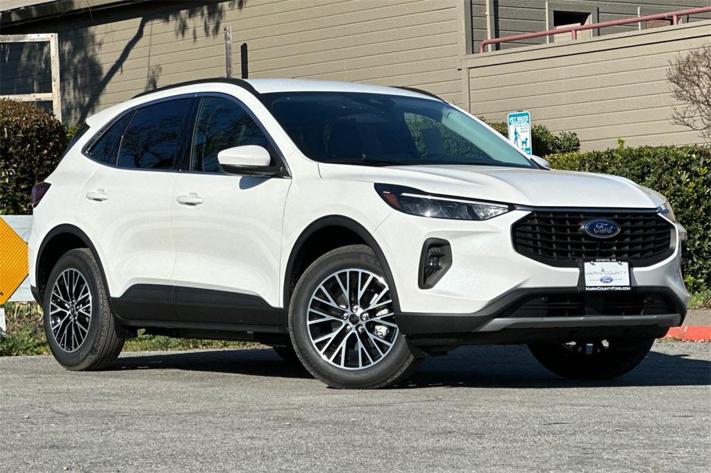 new 2025 Ford Escape PHEV car, priced at $35,390