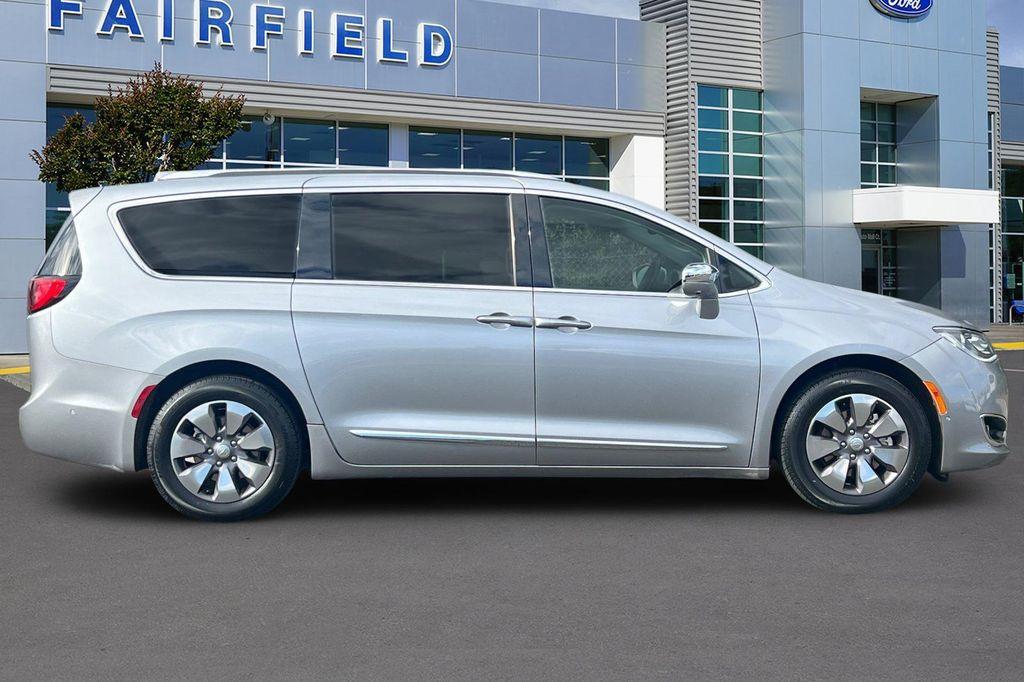 used 2019 Chrysler Pacifica Hybrid car, priced at $22,591