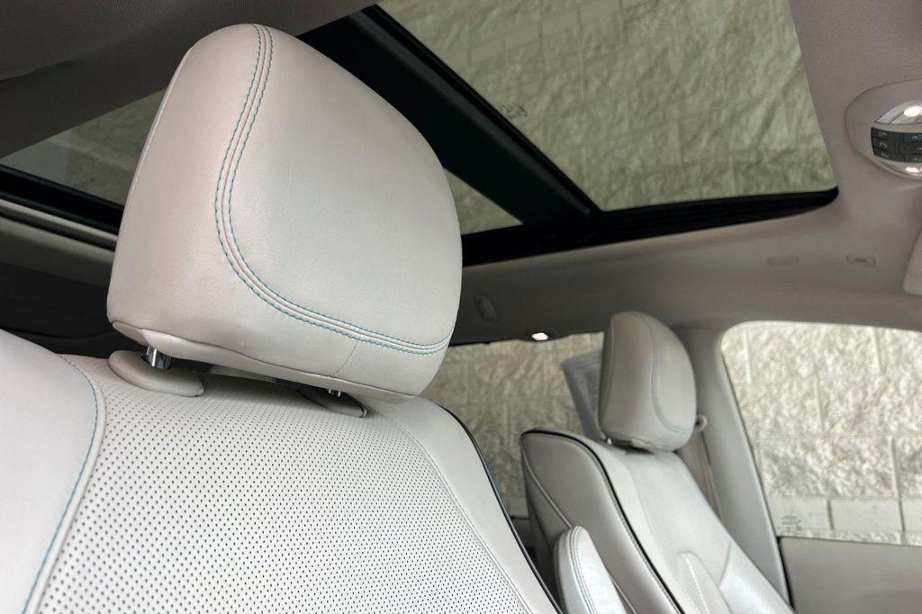 used 2019 Chrysler Pacifica Hybrid car, priced at $22,591