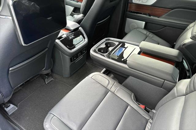 new 2023 Lincoln Navigator car, priced at $99,787