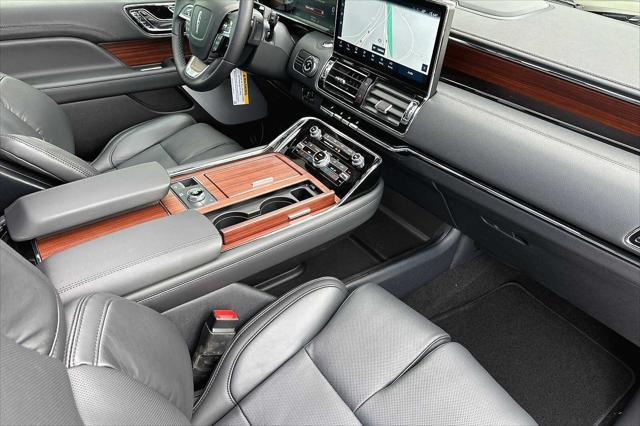 new 2023 Lincoln Navigator car, priced at $99,787