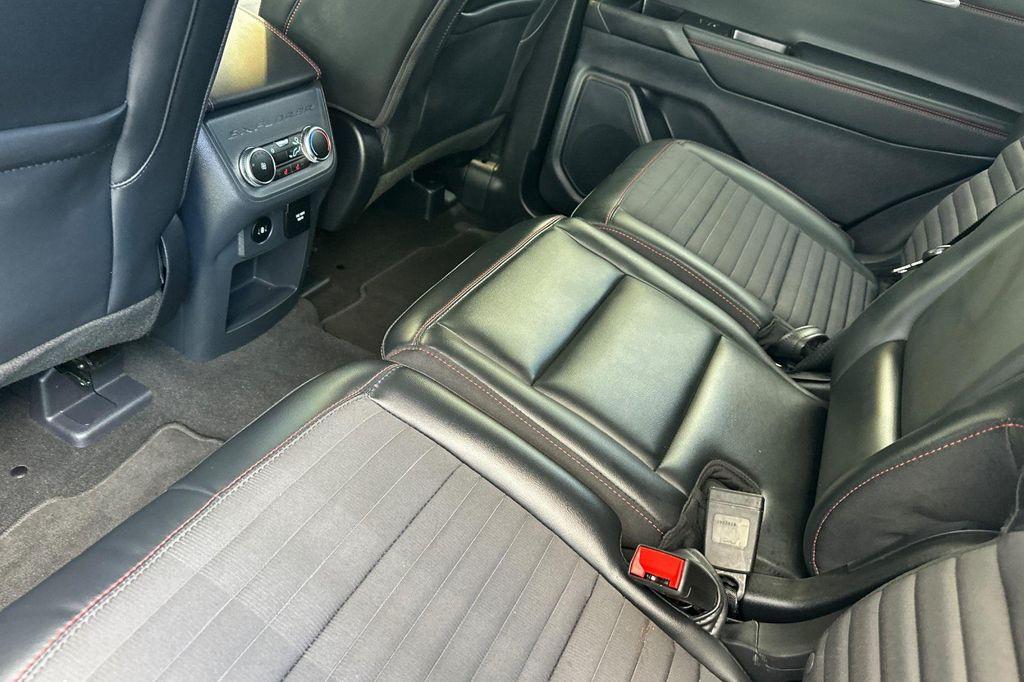 used 2025 Ford Explorer car, priced at $45,492