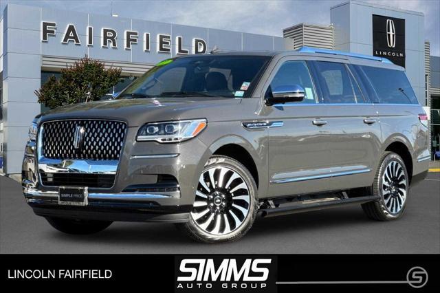 used 2022 Lincoln Navigator car, priced at $73,491