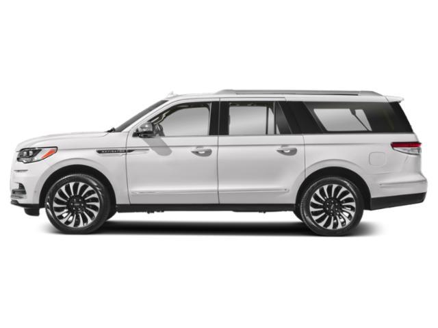 used 2022 Lincoln Navigator car, priced at $73,491