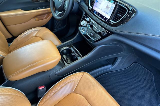 used 2022 Chrysler Pacifica car, priced at $36,991