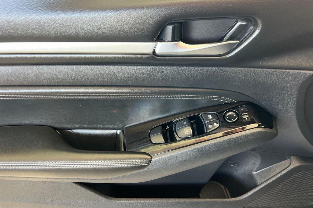 used 2020 Nissan Altima car, priced at $17,391