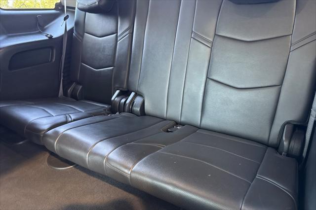 used 2015 Cadillac Escalade car, priced at $25,792
