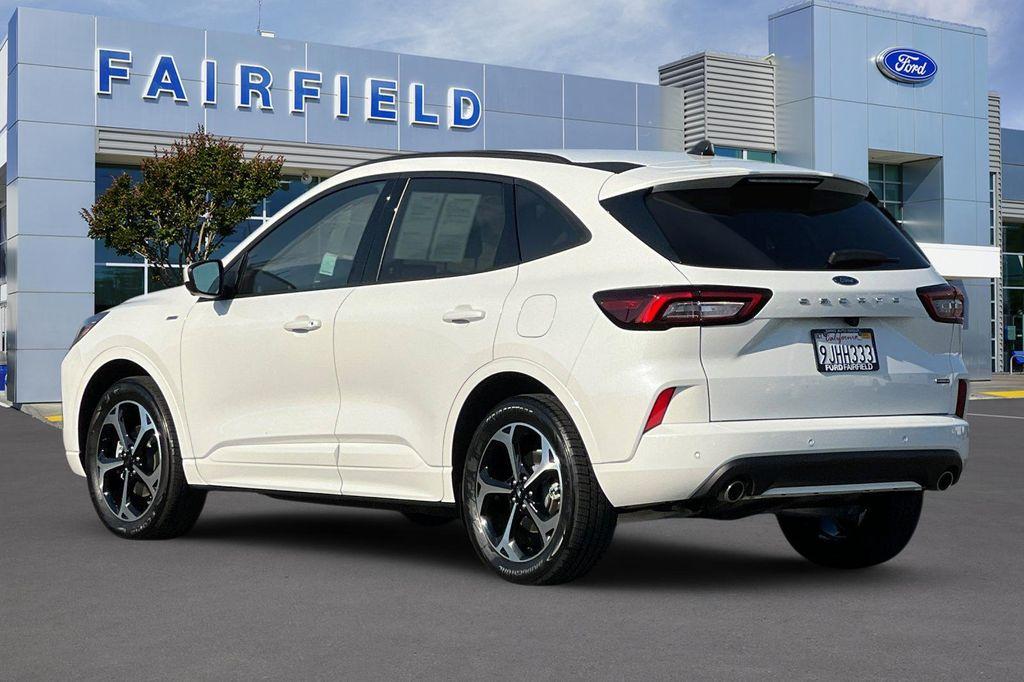 used 2023 Ford Escape car, priced at $26,294