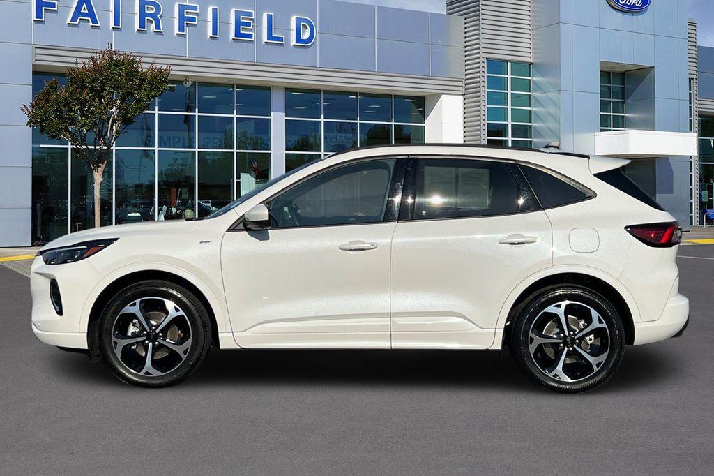 used 2023 Ford Escape car, priced at $26,294