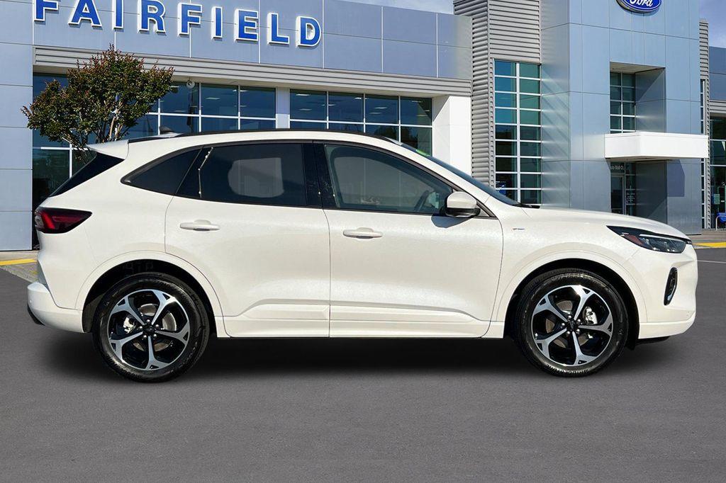 used 2023 Ford Escape car, priced at $26,294