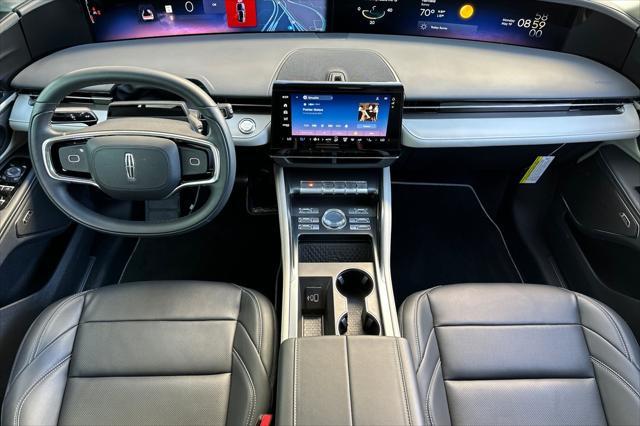 used 2025 Lincoln Nautilus car, priced at $55,792
