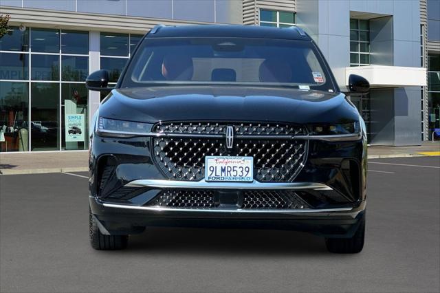 used 2024 Lincoln Nautilus car, priced at $57,991