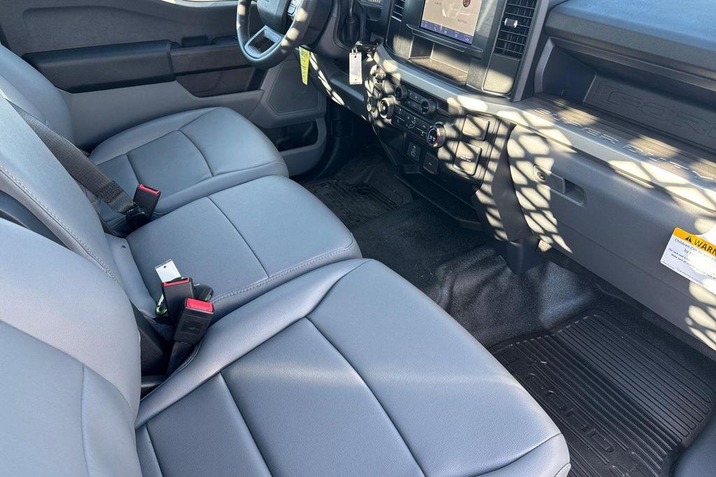 new 2024 Ford F-450 car, priced at $80,000