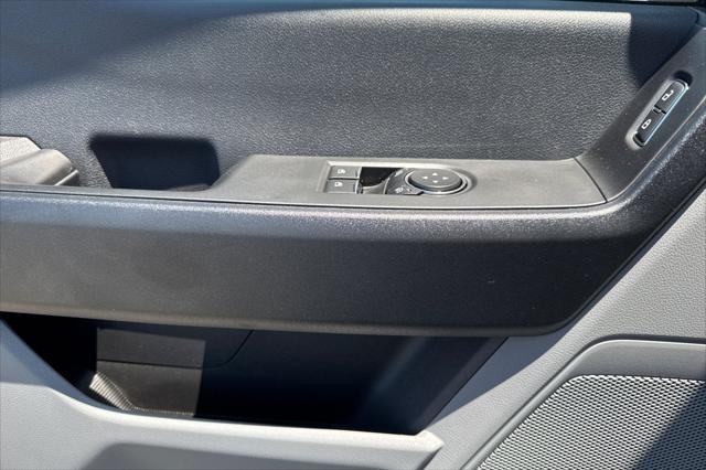 new 2025 Ford F-250 car, priced at $59,490