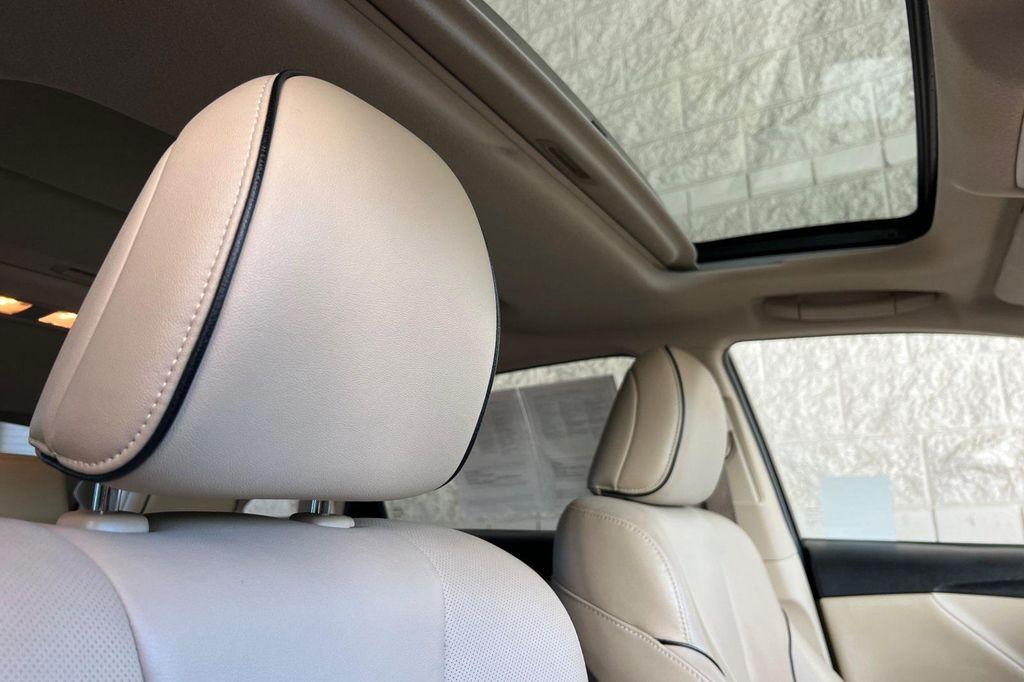 used 2015 Toyota Venza car, priced at $17,792