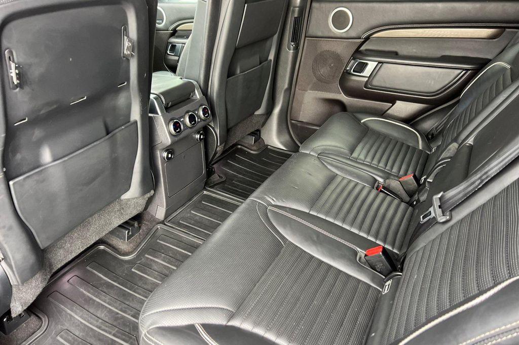 used 2018 Land Rover Discovery car, priced at $21,991