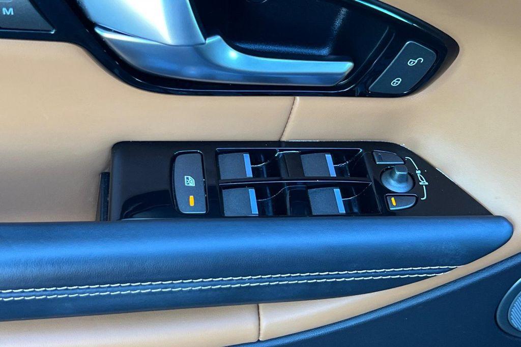 used 2018 Land Rover Range Rover Evoque car, priced at $19,992