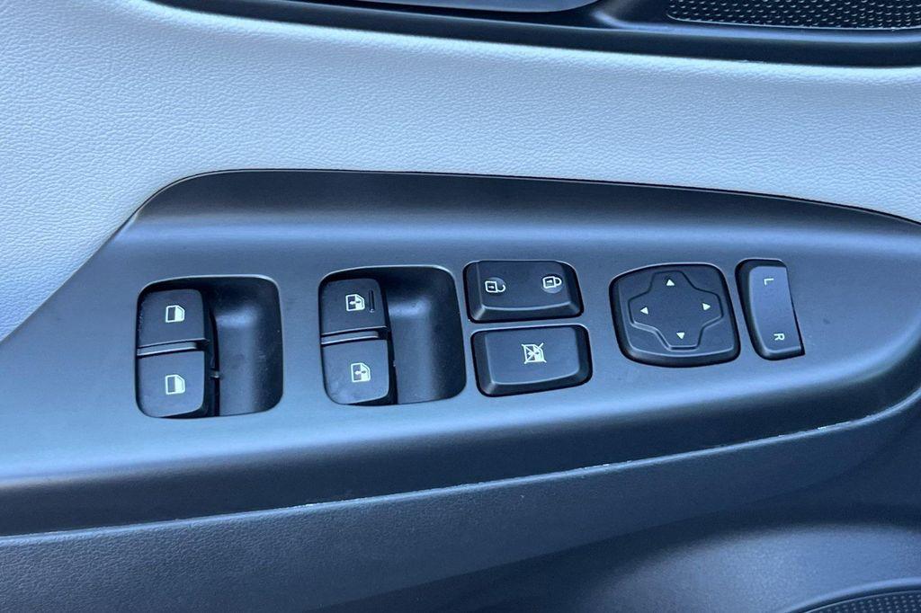 used 2022 Hyundai Kona EV car, priced at $23,591