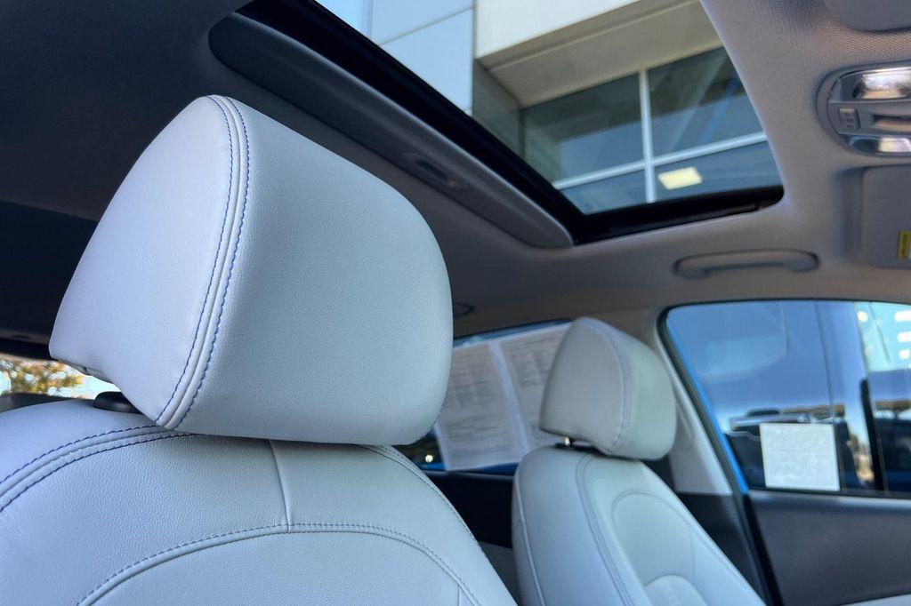 used 2022 Hyundai Kona EV car, priced at $23,591