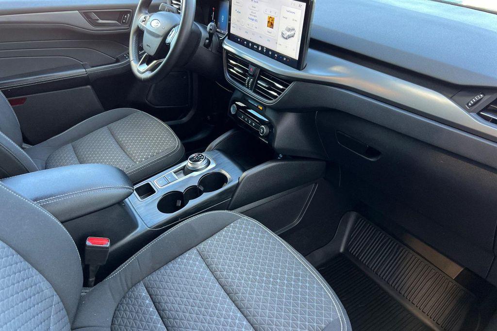 used 2023 Ford Escape car, priced at $18,994