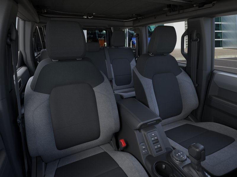 new 2025 Ford Bronco car, priced at $46,723