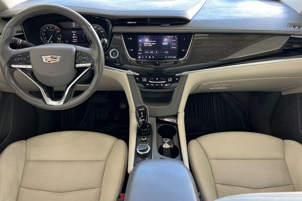 used 2020 Cadillac XT6 car, priced at $19,594