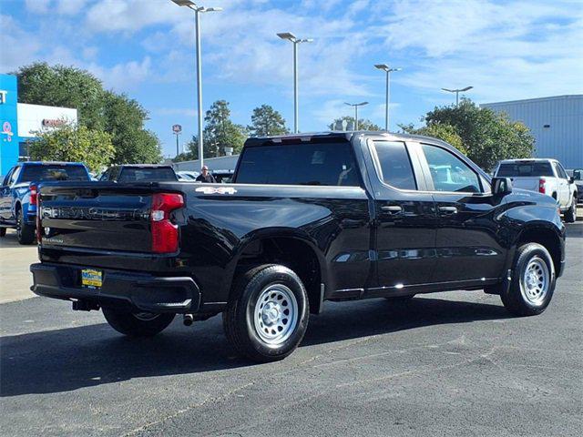 new 2025 Chevrolet Silverado 1500 car, priced at $49,125