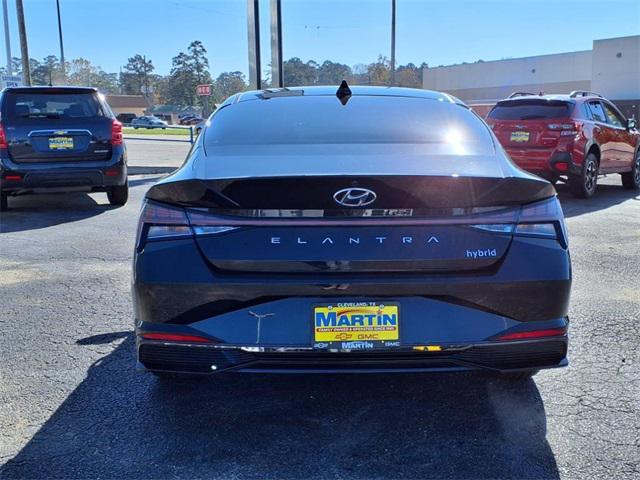 used 2022 Hyundai Elantra car, priced at $21,933