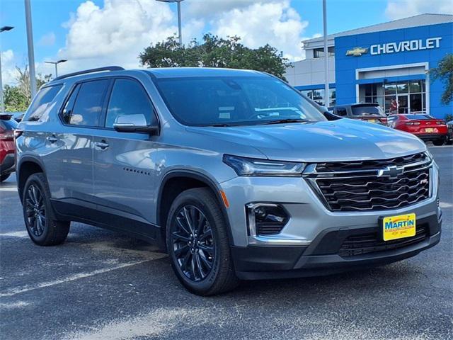 used 2023 Chevrolet Traverse car, priced at $39,900