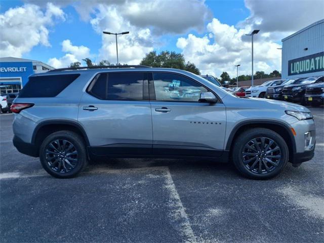 used 2023 Chevrolet Traverse car, priced at $39,900