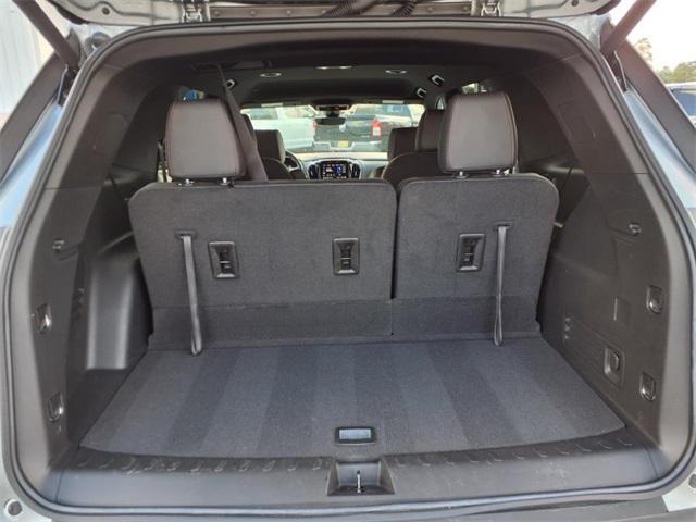 used 2023 Chevrolet Traverse car, priced at $39,900