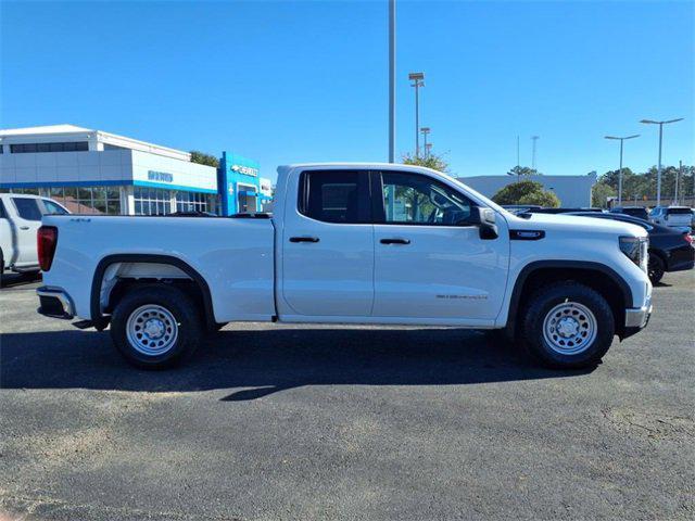 new 2025 GMC Sierra 1500 car, priced at $47,765